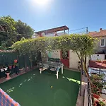Casa de hóspedes Dom Lidiya 4*
