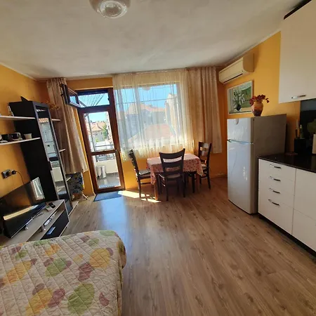 Guest house Dom Lidiya