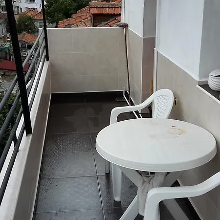 Guest house Dom Lidiya Pomorie