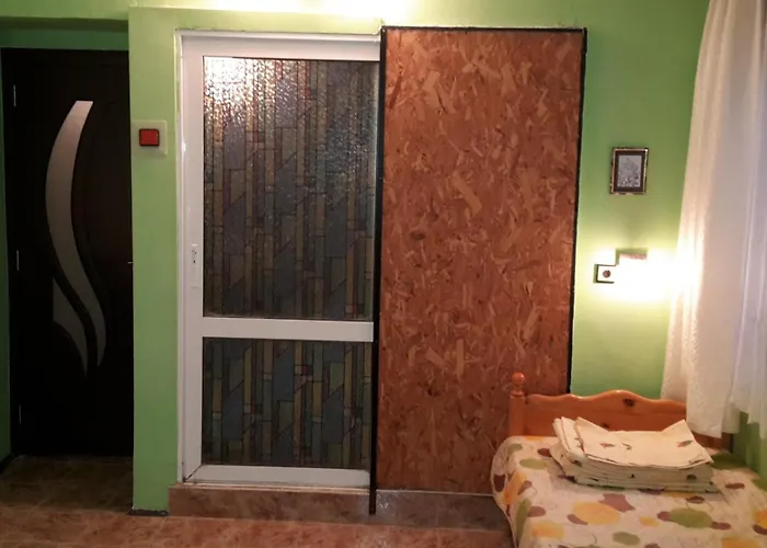 Dom Lidiya Casa de hóspedes 3*