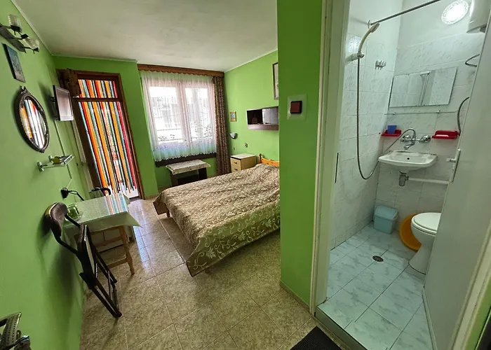 Dom Lidiya 4* Pomorie